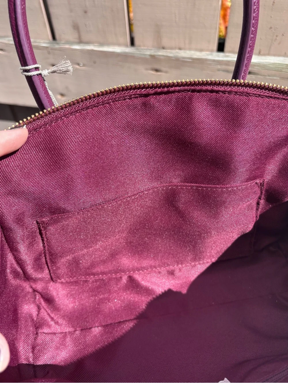 🎉NWT🎉 Elegant Burgundy Winged Satchel Handbag with Top Handles